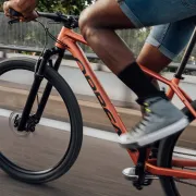 Orbea - bicicleta MTB hardtail 29" - Onna 40 - rosu-verde