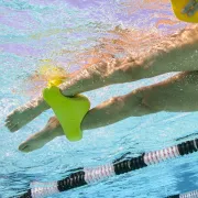 Finis - accesoriu inot (plutitor) pentru picioare Ankle Buoy - galben