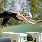 Finis - Costum inot tehnic pentru fete sau femei - Fuse Open Back Kneeskin - negru