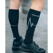 CEP - Sosete de compresie pentru femei Heartbeat Woman Tall comp  - negru alb dark clouds