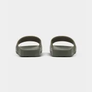 The North Face - slapi Base Camp Slides III M - verde Military Olive StippLED Camo Print | TNF Black