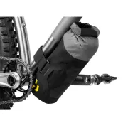 Apidura - geanta cadru bicicleta cu prindere in zona pedale Backcountry 2.0 Downtube Pack 1.8 litri - negru gri