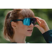 Ochelari de soare electro fotocromatici React Swiss OPTRAY SKY - lentila albastra si rama neagra