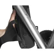 Apidura - geanta cadru bicicleta cu prindere in zona pedale Expedition Downtube Pack 1.5Llitri - negru gri