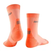 CEP - sosete compresie medii - ultralight socks mid cut v3 - coral | cream