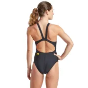 Finis - Costume de baie intreg pentru femei - Bladeback Solid - negru