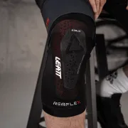 Protectii Genunchi Leatt ReaFlex UltraLite Black S