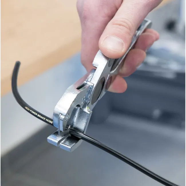 Cleste Force pentru conducta frana hidraulica