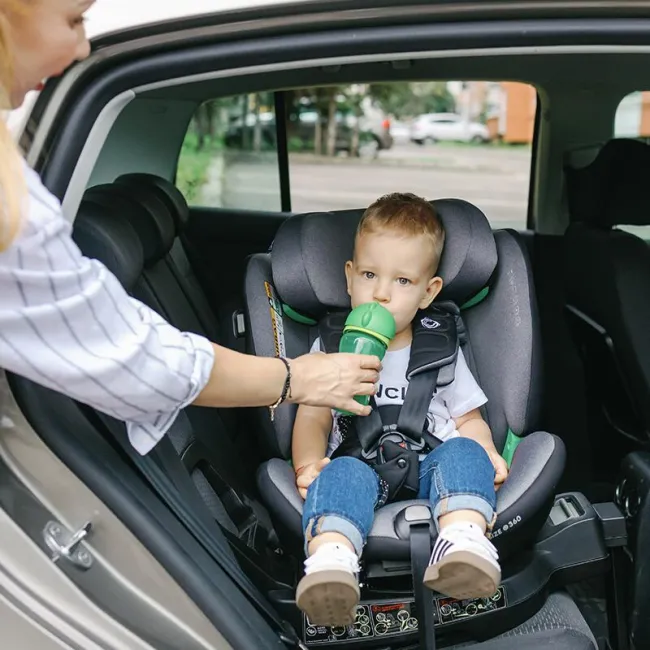 Scaun auto iSize 40-150 cm Coccolle Mago Olive khaki