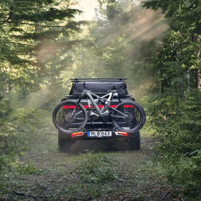 Thule Epos 2B - suport pentru 2 biciclete electrice cu montare pe carlig