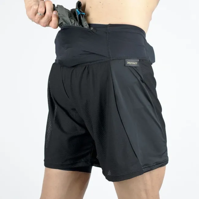 Instinct - Pantaloni scurti maraton barbati - Trail Short Marathon 2-in-1 - Negru