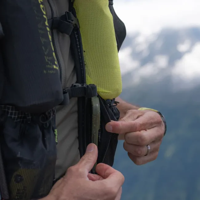 Instinct - vesta alergare tip rucsac - ALPI 40 + 2x HydraPack 600ml - 40L