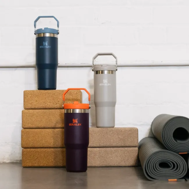 Stanley - termos tip sticla cu pai - Iceflow Flip Straw Tumbler - Bleumarin- 890 ml