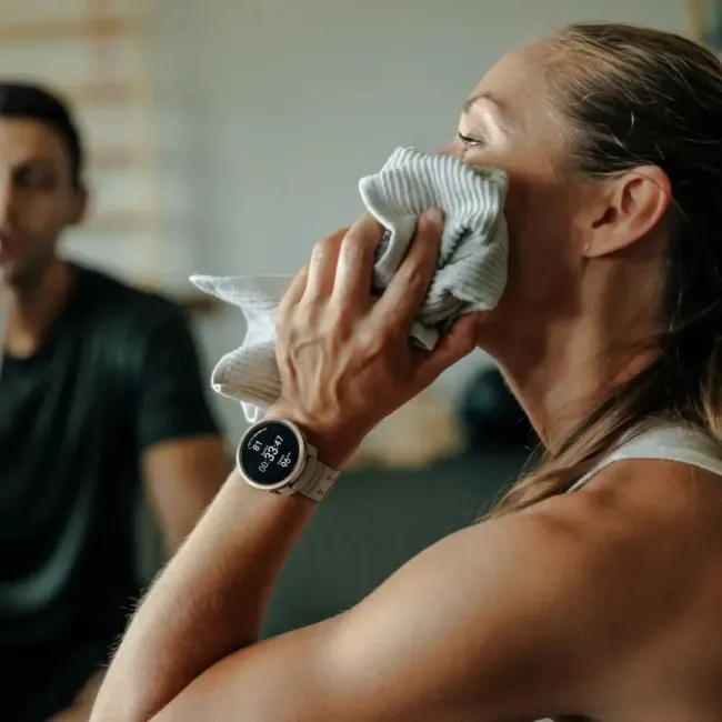 Polar - ceas inteligent multisport - Vantage M3 - greige I gold