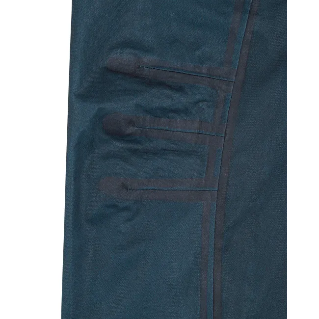 CEP - jacheta waterproof pentru alergare - PRO RUN 3L - bleumarin