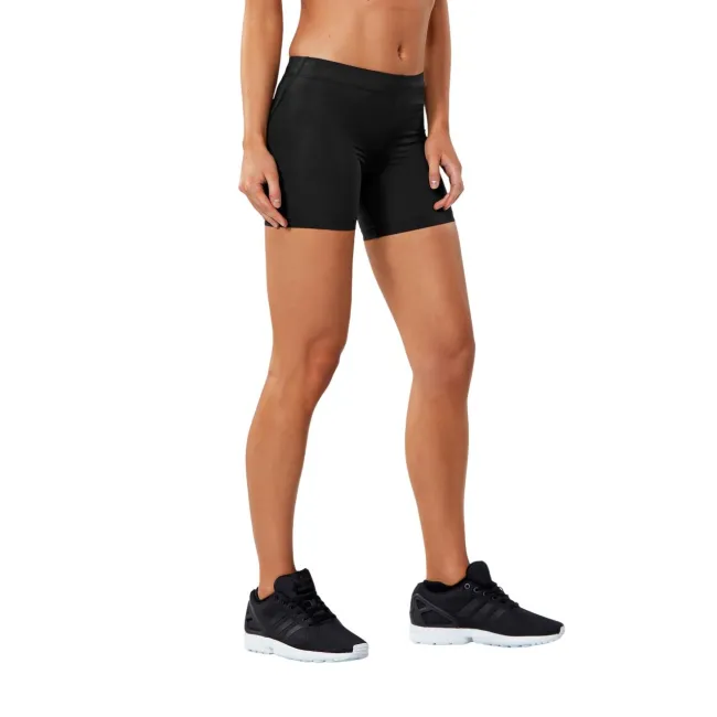 2XU - Pantaloni scurt de compresie pentru femei - Fitness Compression Short - negru