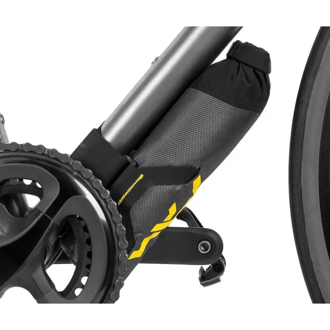 Apidura - geanta cadru bicicleta cu prindere in zona pedale Expedition Downtube Pack 1.5Llitri - negru gri