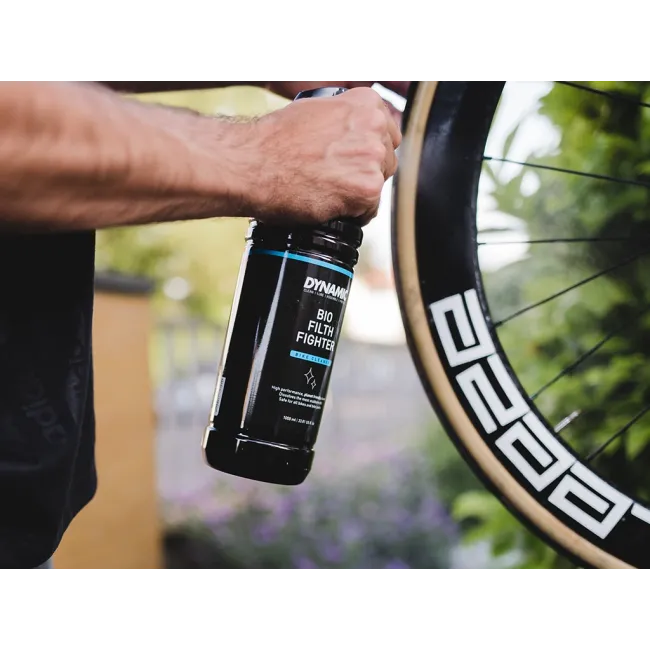 Dynamic Bike Care - Spray cu pulverizator pentru curatare bicicleta uz general Bio Filth Fighter - sticla 1 litru