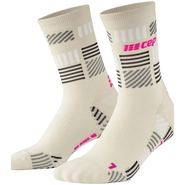 CEP - sosete compresie medii - the run limited 2024.2 socks mid cut W - cream | neon pink