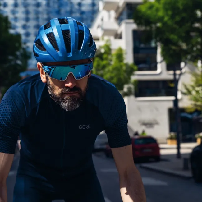 Abus - casca ciclism copii Macator helmet - rosu intens