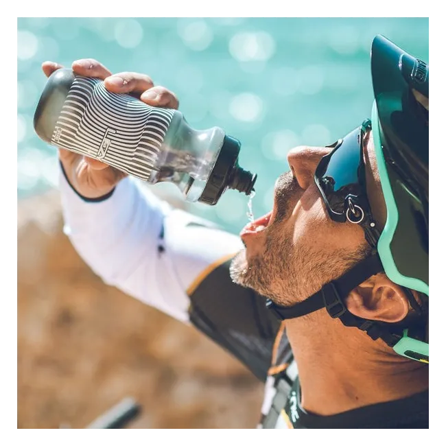 Lezyne - bidon hidratare - 600ml - Smoke Grey