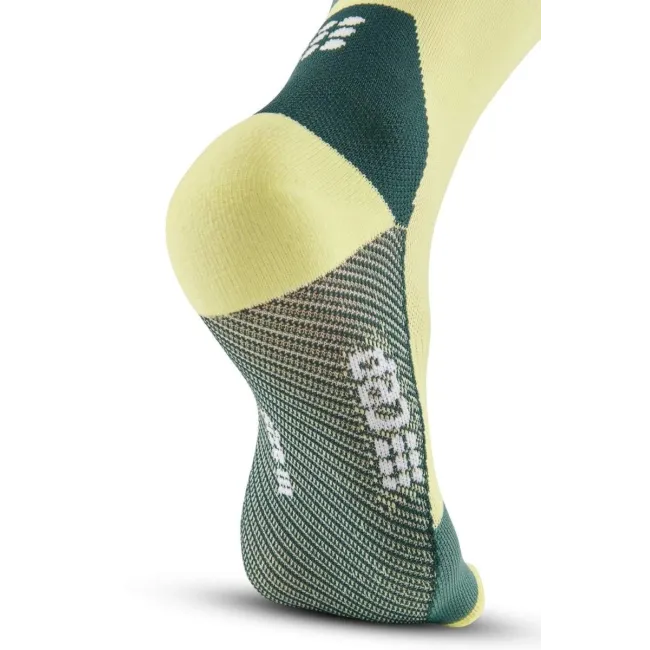 CEP - sosete compresie medii - the run limited 2024.1 socks mid cut W - lime
