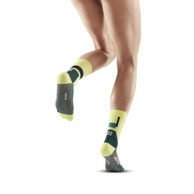 CEP - sosete compresie medii - the run limited 2024.1 socks mid cut W - lime