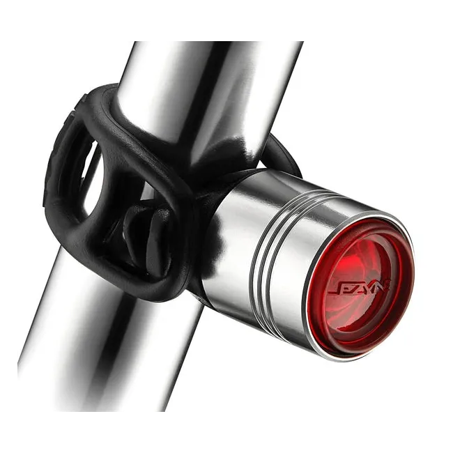 Lezyne - Femto - Lumina spate - 7 lumeni - argintiu