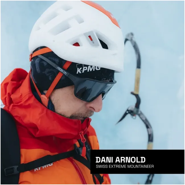 Ochelari de soare electro fotocromatici React Swiss REV ONYX - lentila gri si rama neagra - masura M