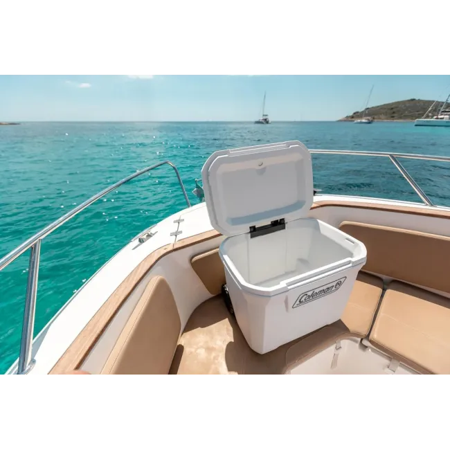 Lada frigorifica pasiva cu roti Coleman Xtreme Marine 47L