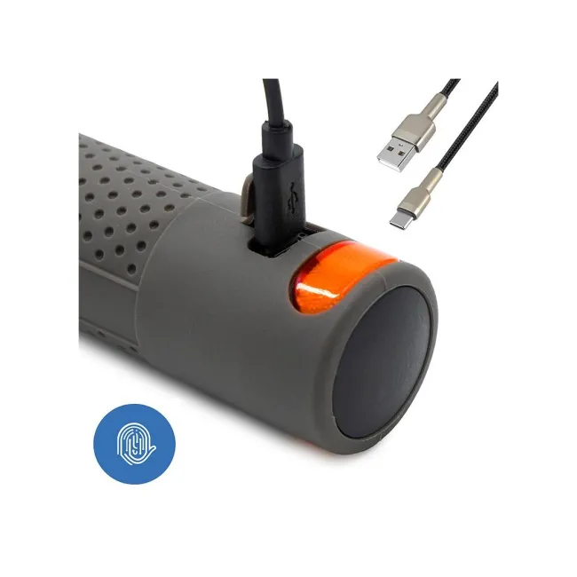 Mansoane cu lumini de semnalizare si telecomanda pe ghidon