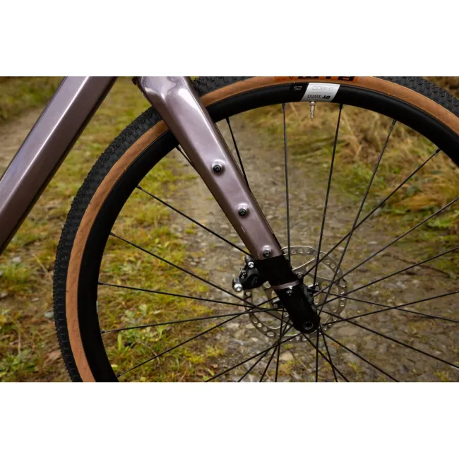 Bicicleta Rock Machine Lukk Cr 70 28 Gloss Purple Garnet 54cm - (L)